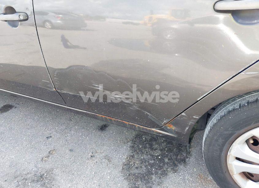 Photo 12 of 2010 Kia Forte EX (VIN KNAFU4A27A5214698)