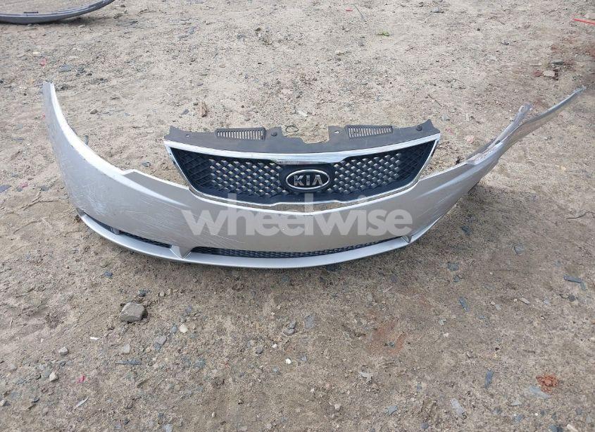 Photo 12 of 2010 Kia Forte EX (VIN KNAFU4A27A5834628)