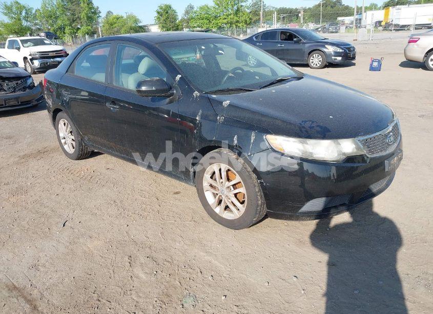 2011 Kia Forte EX (VIN KNAFU4A27B5332784) main photo