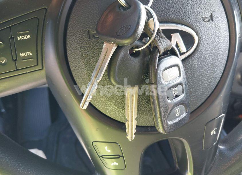 Photo 11 of 2011 Kia Forte EX (VIN KNAFU4A27B5332784)