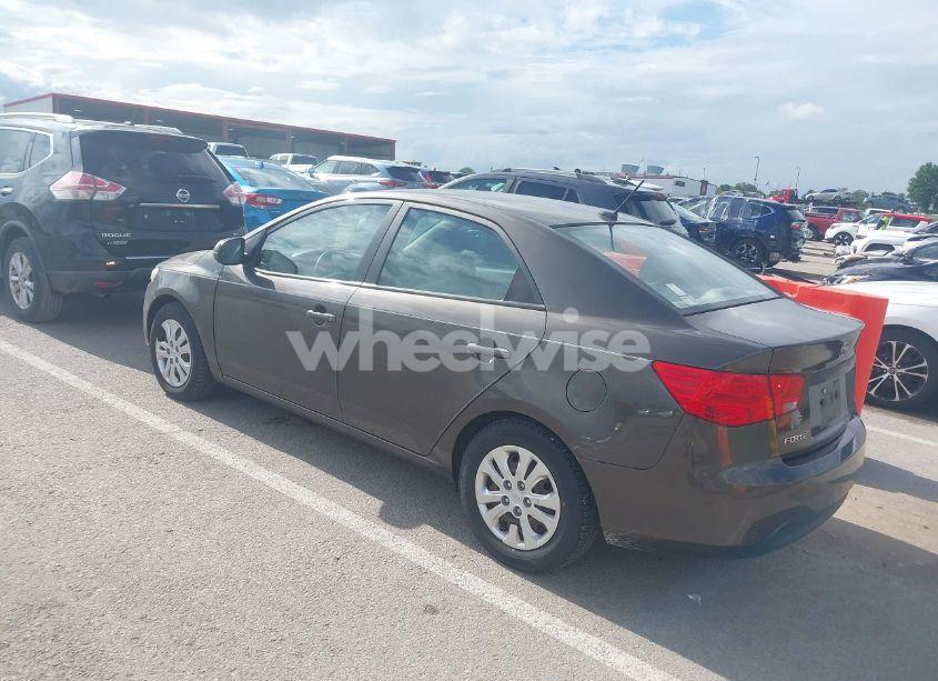 Photo 3 of 2011 Kia Forte EX (VIN KNAFU4A27B5435221)