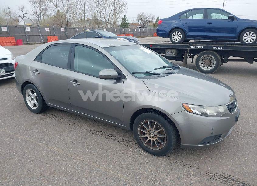 2012 Kia Forte EX (VIN KNAFU4A27C5527317) main photo