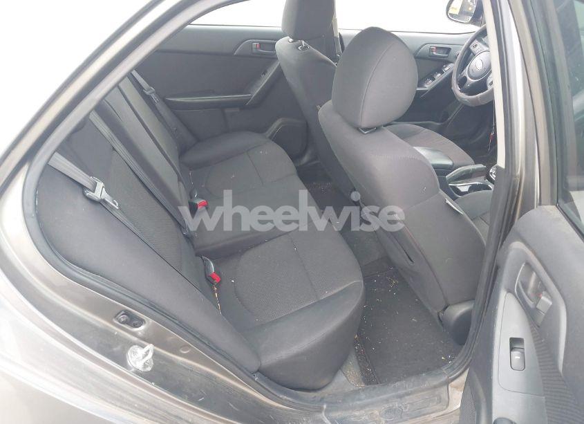 Photo 8 of 2012 Kia Forte EX (VIN KNAFU4A27C5527317)