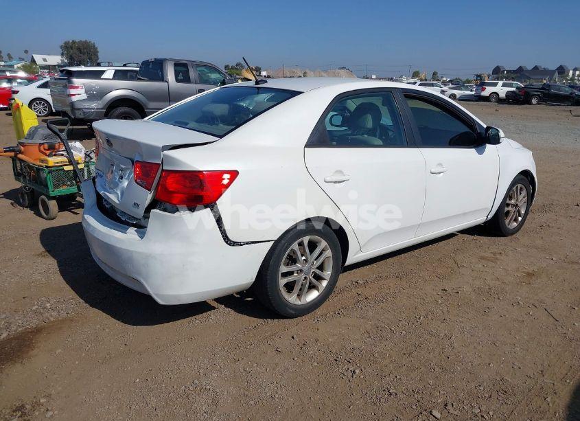 Photo 4 of 2012 Kia Forte EX (VIN KNAFU4A27C5566697)