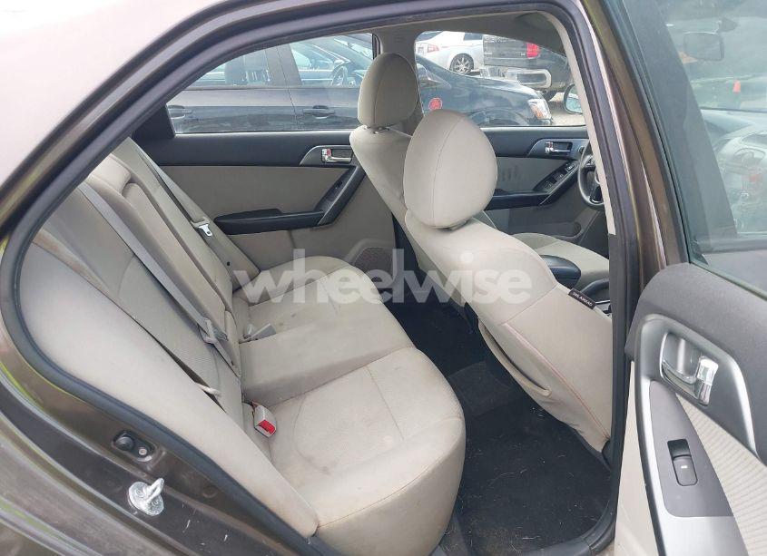 Photo 8 of 2013 Kia Forte EX (VIN KNAFU4A27D5655087)