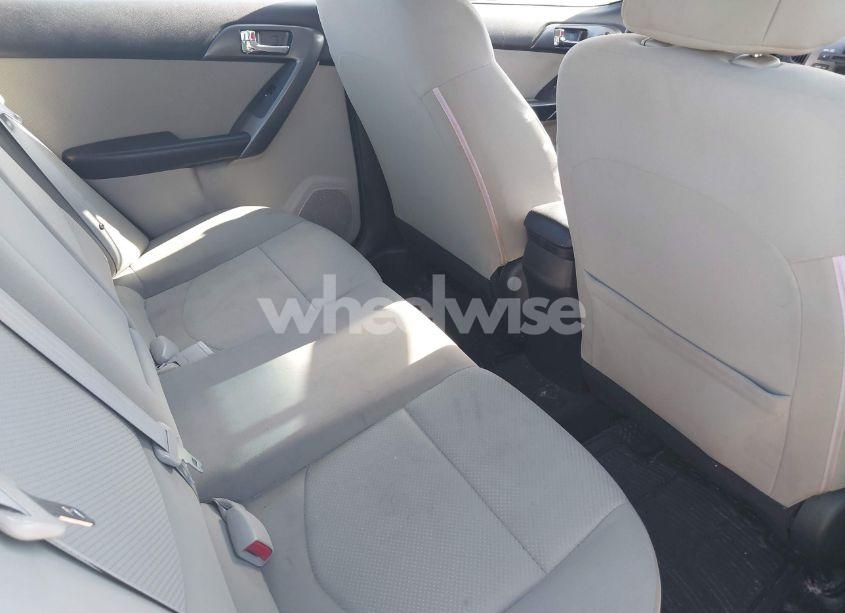 Photo 8 of 2013 Kia Forte EX (VIN KNAFU4A27D5695542)