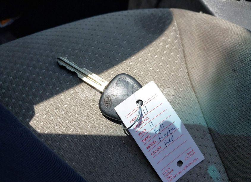 Photo 11 of 2011 Kia Forte EX (VIN KNAFU4A28B5379645)