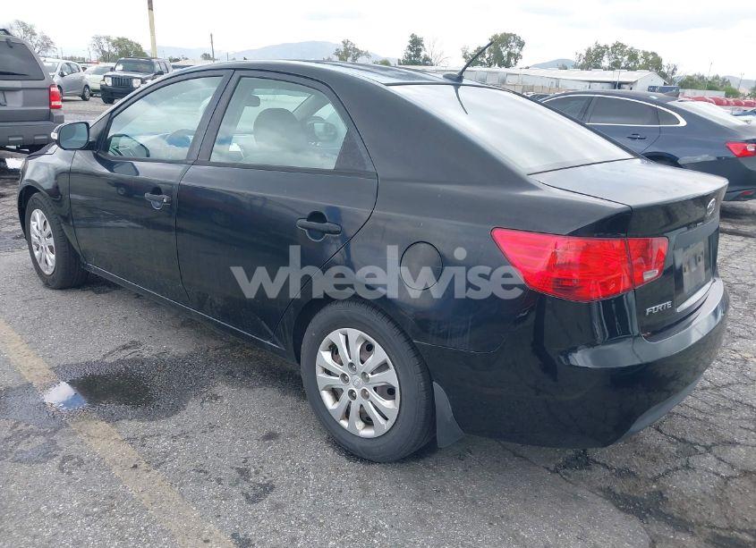 Photo 3 of 2012 Kia Forte EX (VIN KNAFU4A28C5490102)