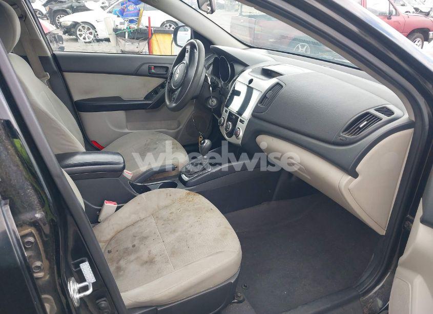 Photo 5 of 2012 Kia Forte EX (VIN KNAFU4A28C5490102)