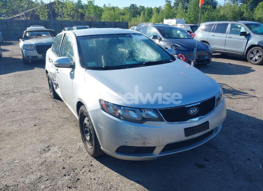 2010 Kia Forte EX (VIN KNAFU4A29A5807379) main photo