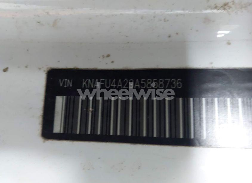 Photo 9 of 2010 Kia Forte EX (VIN KNAFU4A29A5858736)