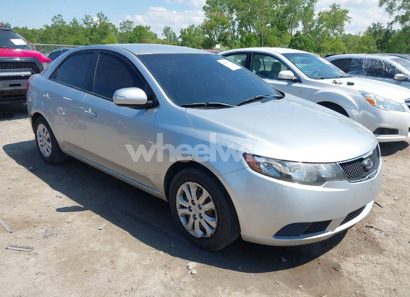 2010 Kia Forte EX (VIN KNAFU4A2XA5838916) main photo