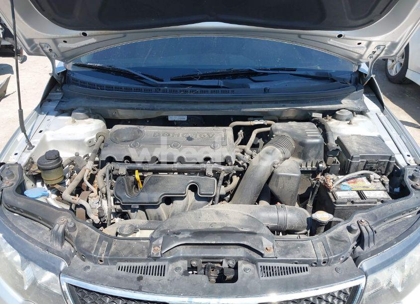 Photo 10 of 2010 Kia Forte EX (VIN KNAFU4A2XA5838916)