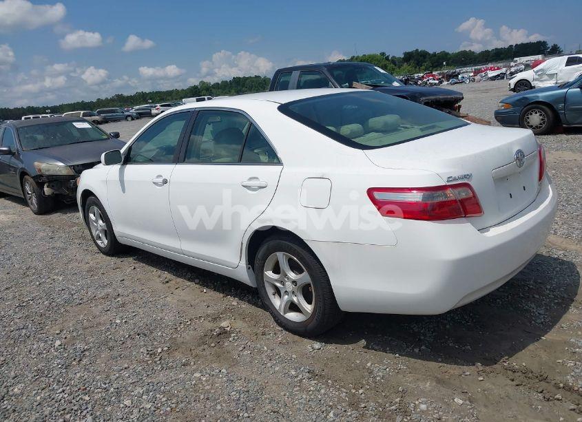 Photo 3 of 2007 Toyota Camry LE (VIN KNAFU4A2XC5******)