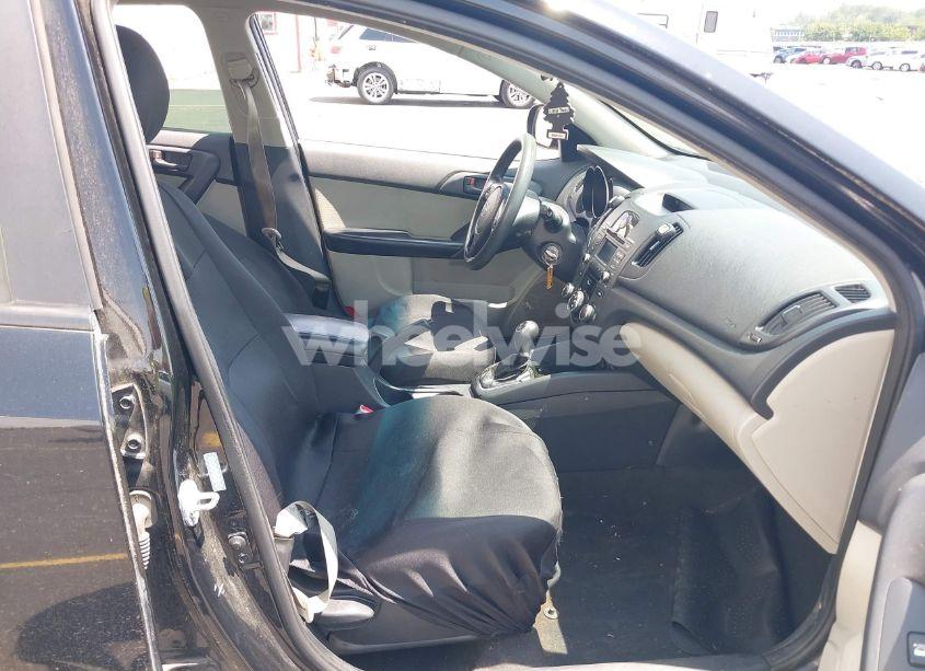 Photo 5 of 2012 Kia Forte EX (VIN KNAFU4A2XC5599984)