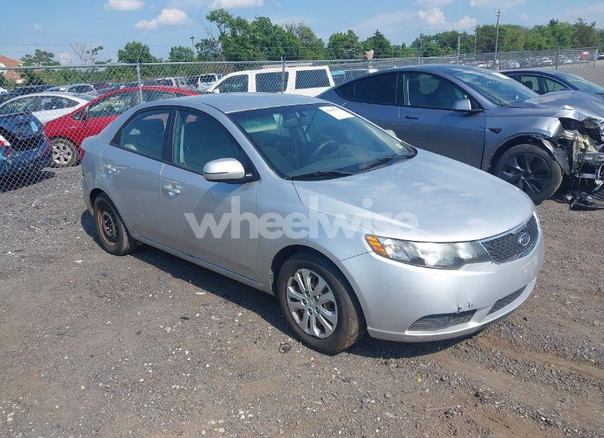 2013 Kia Forte EX (VIN KNAFU4A2XD5645511) main photo