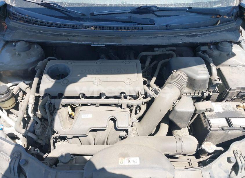 Photo 10 of 2013 Kia Forte EX (VIN KNAFU5A22D5701964)