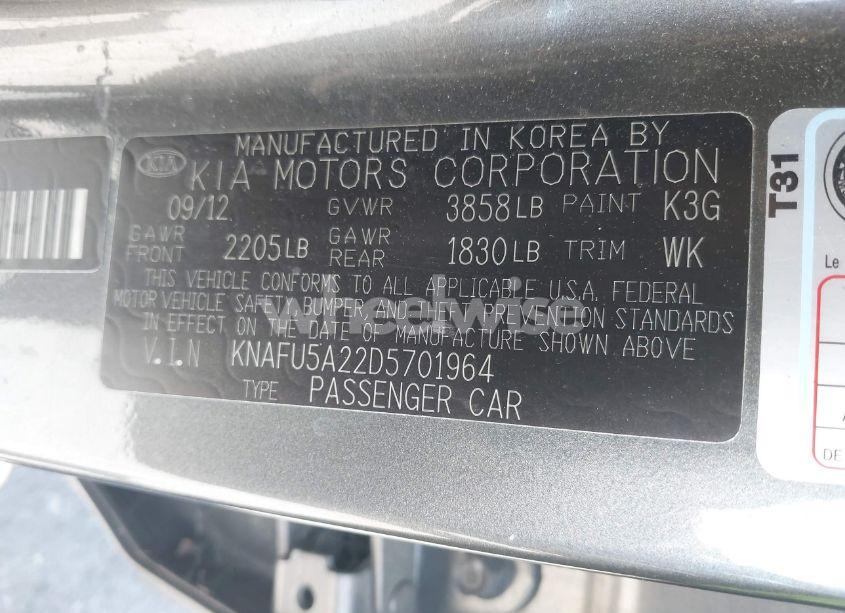 Photo 9 of 2013 Kia Forte EX (VIN KNAFU5A22D5701964)