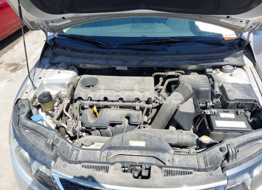 Photo 10 of 2011 Kia Forte EX (VIN KNAFU5A23B5377856)