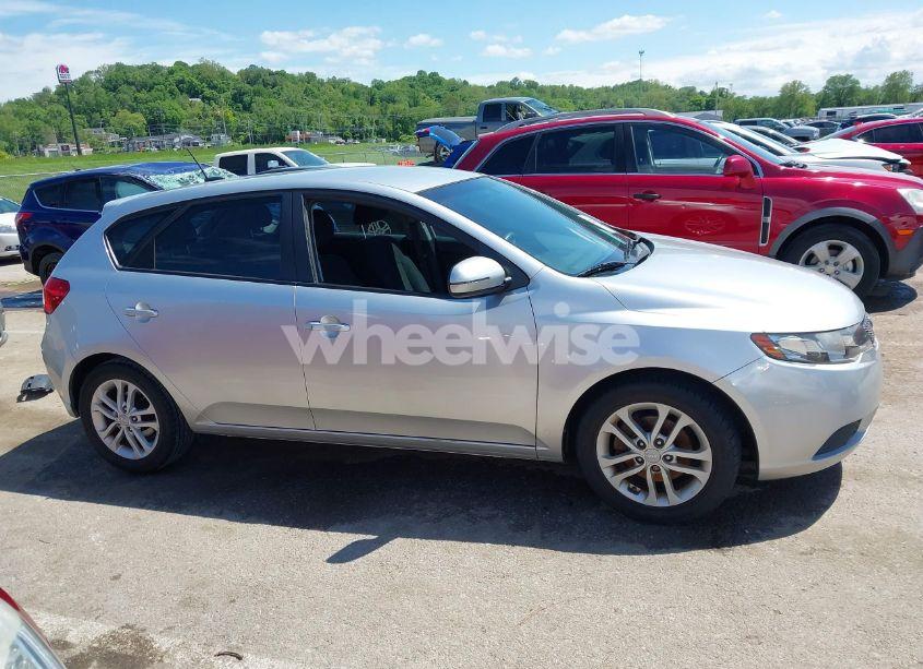 Photo 13 of 2011 Kia Forte EX (VIN KNAFU5A23B5377856)