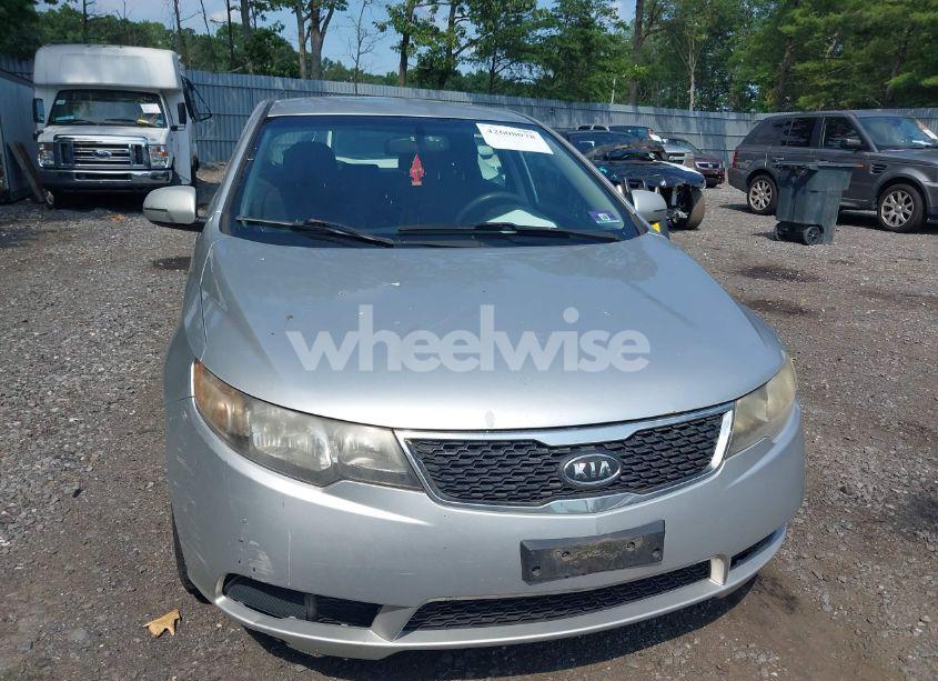 Photo 12 of 2011 Kia Forte EX (VIN KNAFU5A25B5442156)