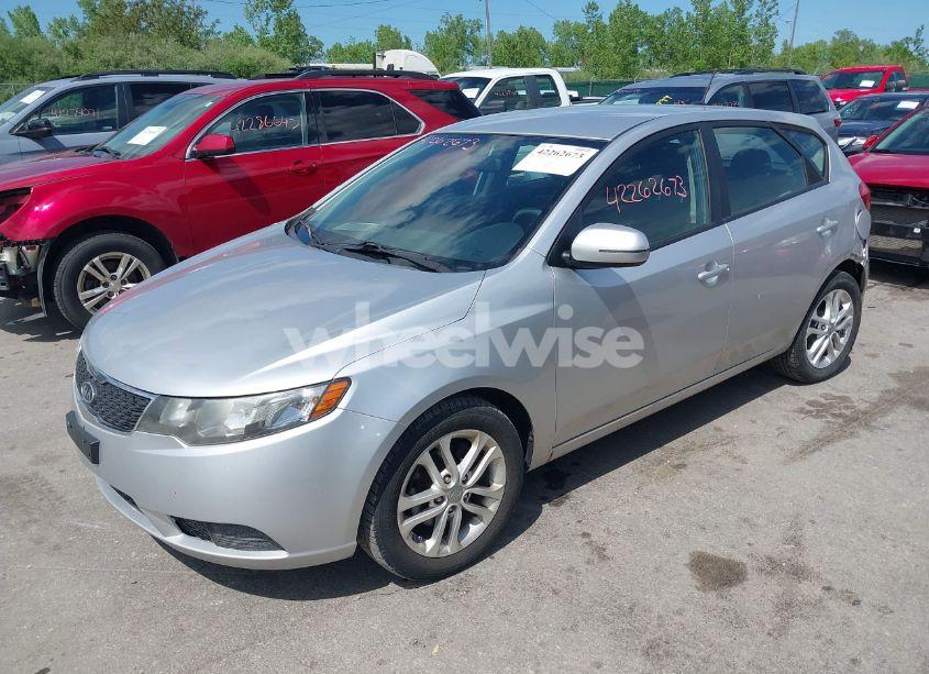 Photo 2 of 2012 Kia Forte EX (VIN KNAFU5A27C5637371)