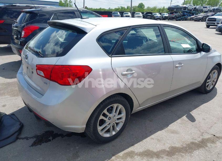 Photo 4 of 2012 Kia Forte EX (VIN KNAFU5A27C5637371)