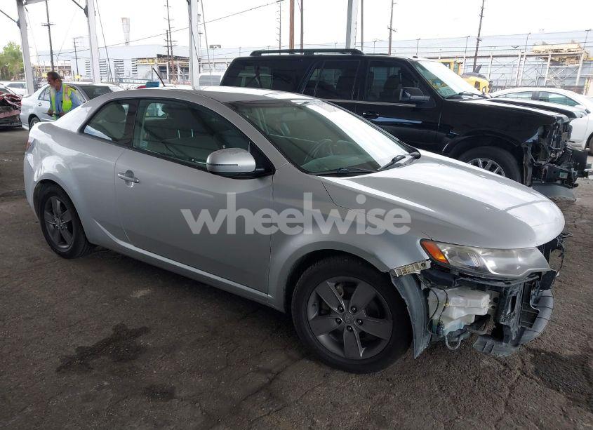 2012 Kia Forte KOUP EX (VIN KNAFU6A24C5547262) main photo