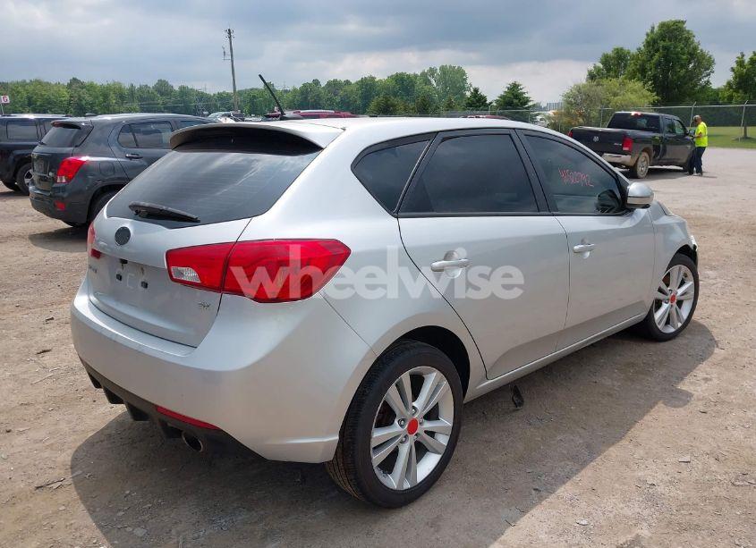 Photo 4 of 2011 Kia Forte SX (VIN KNAFW5A34B5334047)