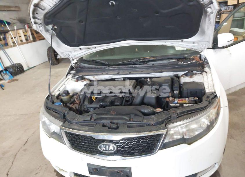 Photo 10 of 2011 Kia Forte SX (VIN KNAFW5A36B5356213)