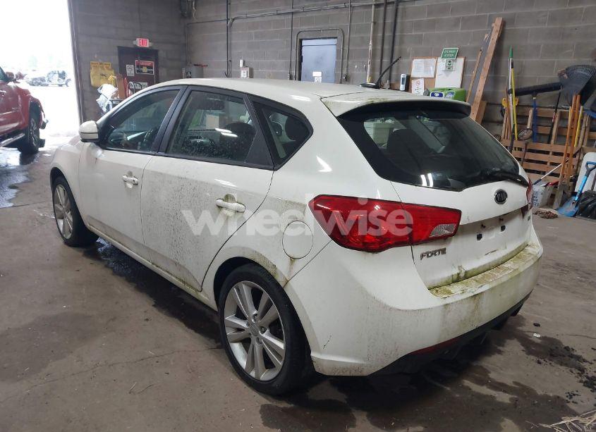 Photo 3 of 2011 Kia Forte SX (VIN KNAFW5A36B5356213)