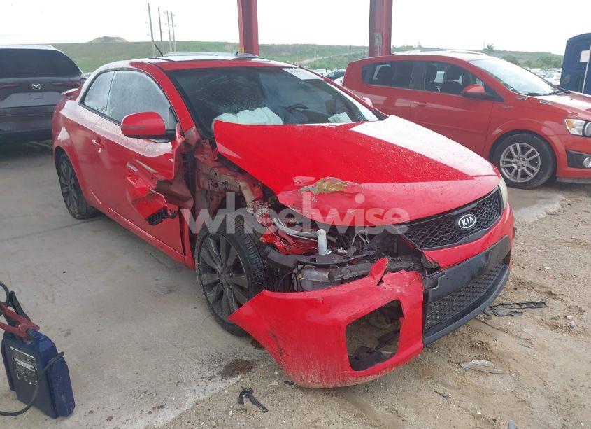 2011 Kia Forte KOUP SX (VIN KNAFW6A30B5331622) main photo