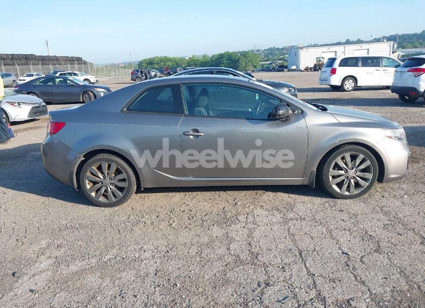 Photo 13 of 2013 Kia Forte KOUP SX (VIN KNAFW6A30D5674711)