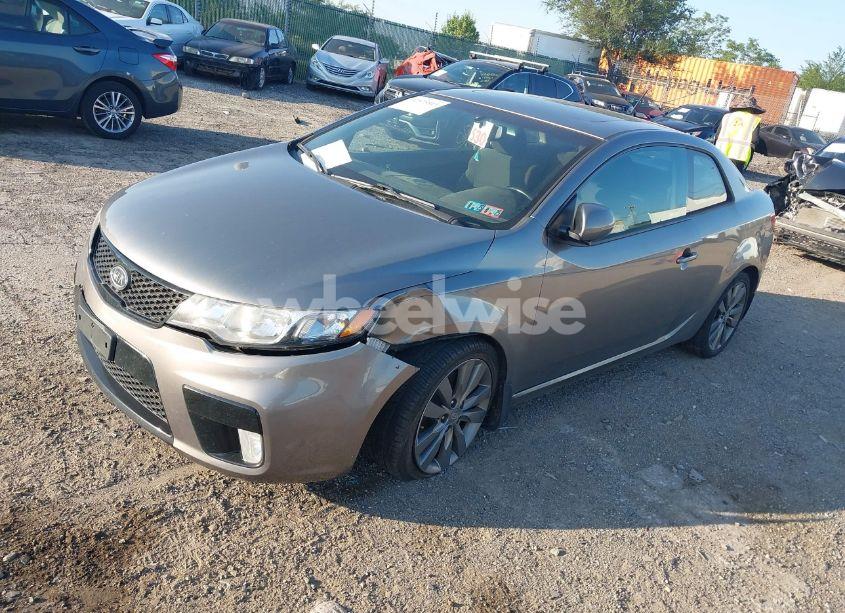 Photo 2 of 2013 Kia Forte KOUP SX (VIN KNAFW6A30D5674711)