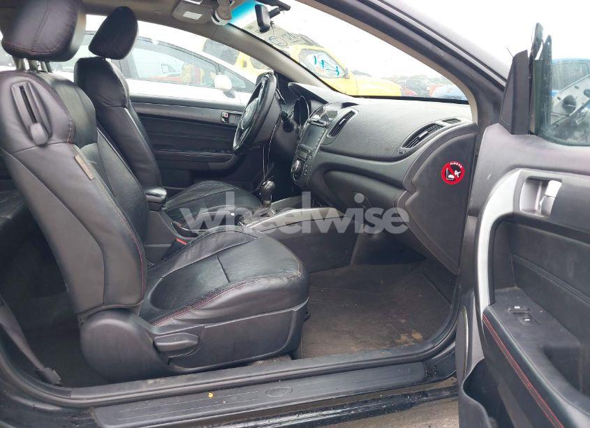 Photo 5 of 2012 Kia Forte KOUP SX (VIN KNAFW6A31C5534018)