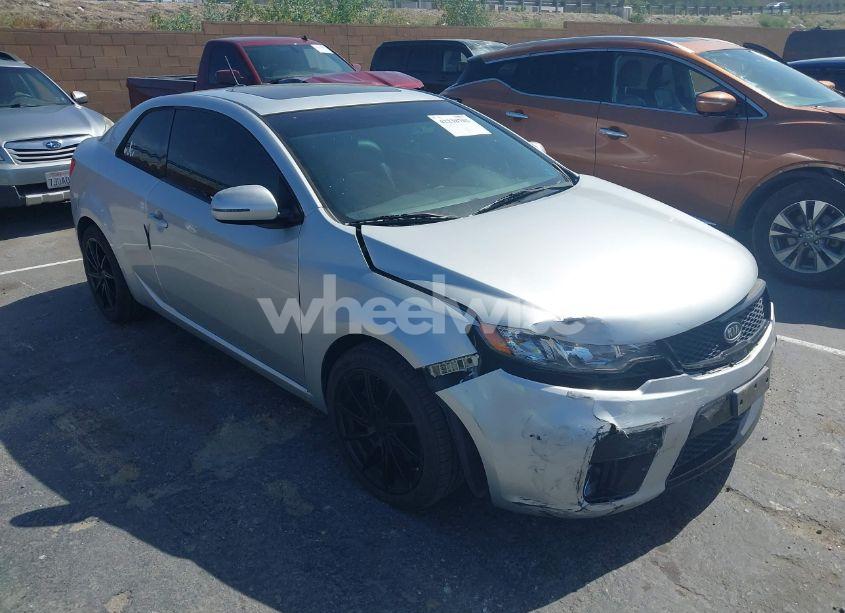 2011 Kia Forte KOUP SX (VIN KNAFW6A33B5418835) main photo