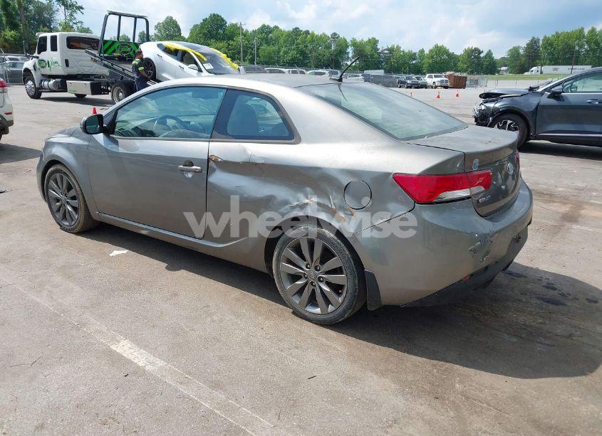 Photo 3 of 2013 Kia Forte KOUP SX (VIN KNAFW6A36D5671165)