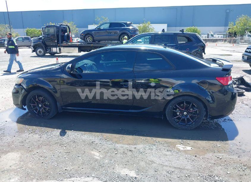 Photo 14 of 2013 Kia Forte KOUP SX (VIN KNAFW6A37D5693014)