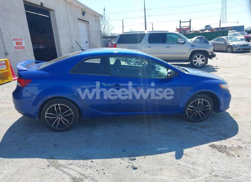 Photo 13 of 2010 Kia Forte KOUP SX (VIN KNAFW6A39A5312078)