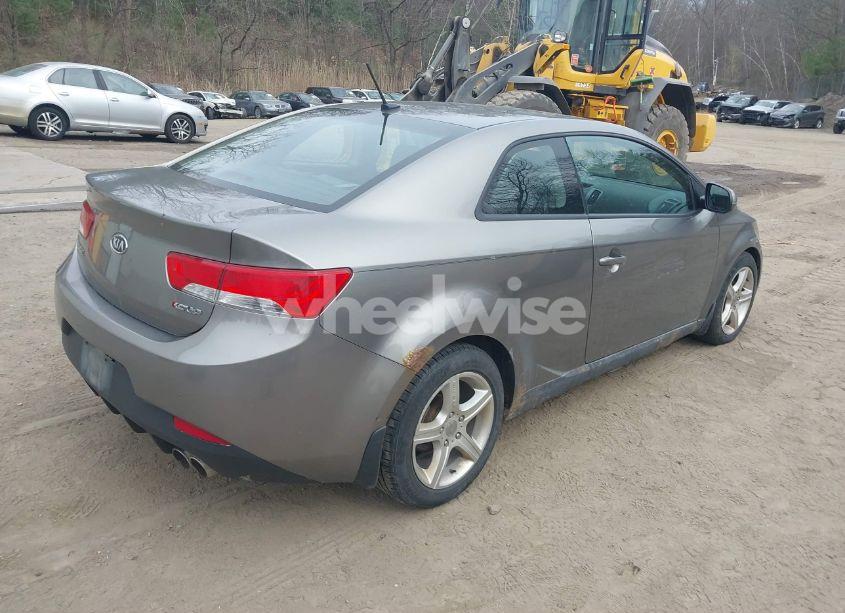Photo 4 of 2012 Kia Forte KOUP SX (VIN KNAFW6A3XC5638233)