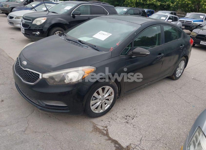 Photo 2 of 2015 Kia Forte LX (VIN KNAFX4A60F5274467)