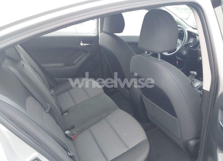 Photo 8 of 2015 Kia Forte LX (VIN KNAFX4A60F5276056)