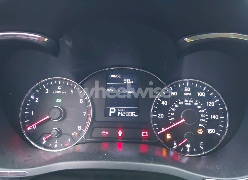 Photo 7 of 2015 Kia Forte LX (VIN KNAFX4A60F5376478)