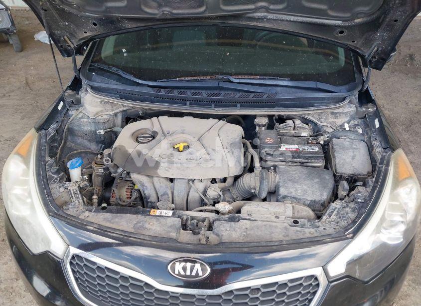 Photo 10 of 2015 Kia Forte LX (VIN KNAFX4A60F5420401)
