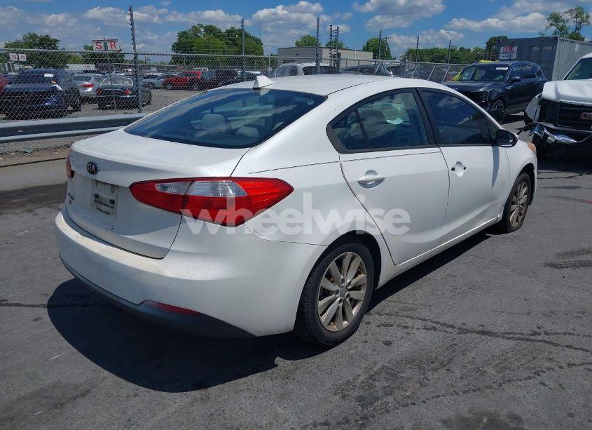 Photo 4 of 2014 Kia Forte LX (VIN KNAFX4A61E5055158)