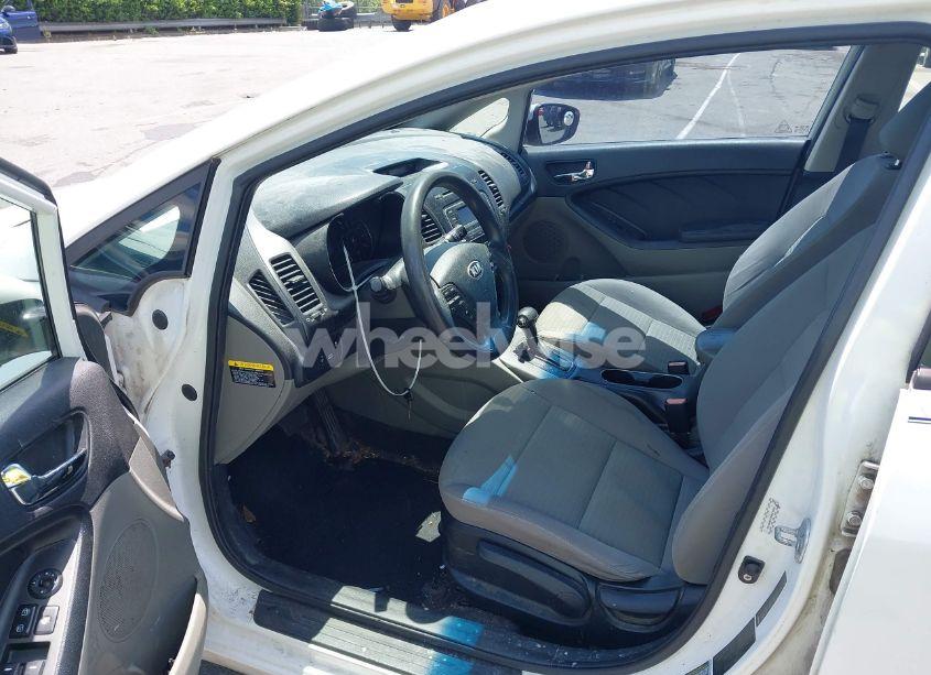 Photo 5 of 2014 Kia Forte LX (VIN KNAFX4A61E5055158)