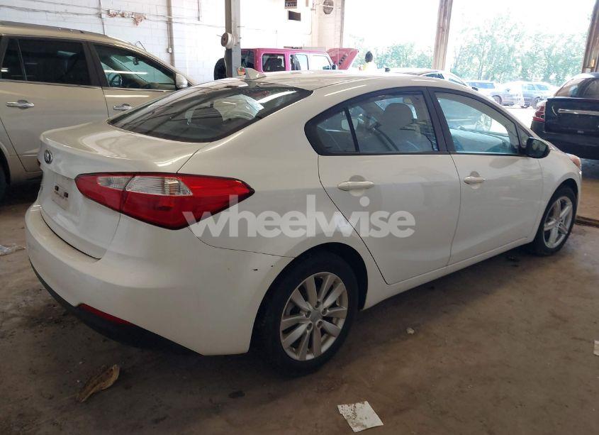 Photo 4 of 2014 Kia Forte LX (VIN KNAFX4A61E5098902)