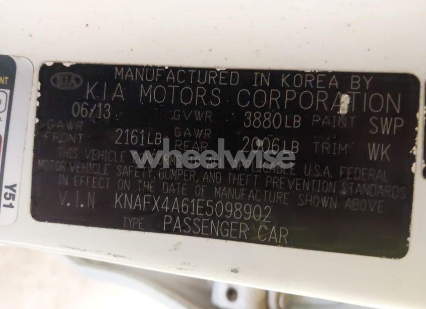 Photo 9 of 2014 Kia Forte LX (VIN KNAFX4A61E5098902)