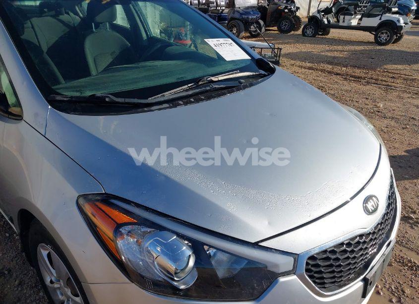 Photo 6 of 2015 Kia Forte LX (VIN KNAFX4A62F5287219)