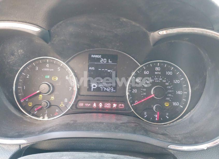 Photo 7 of 2015 Kia Forte LX (VIN KNAFX4A62F5287219)